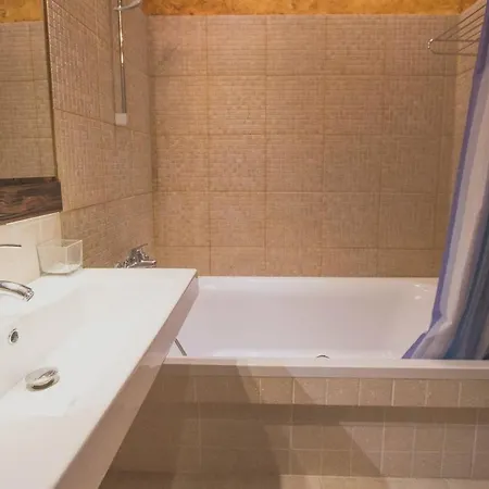 Luxurious In With Pool Villa *